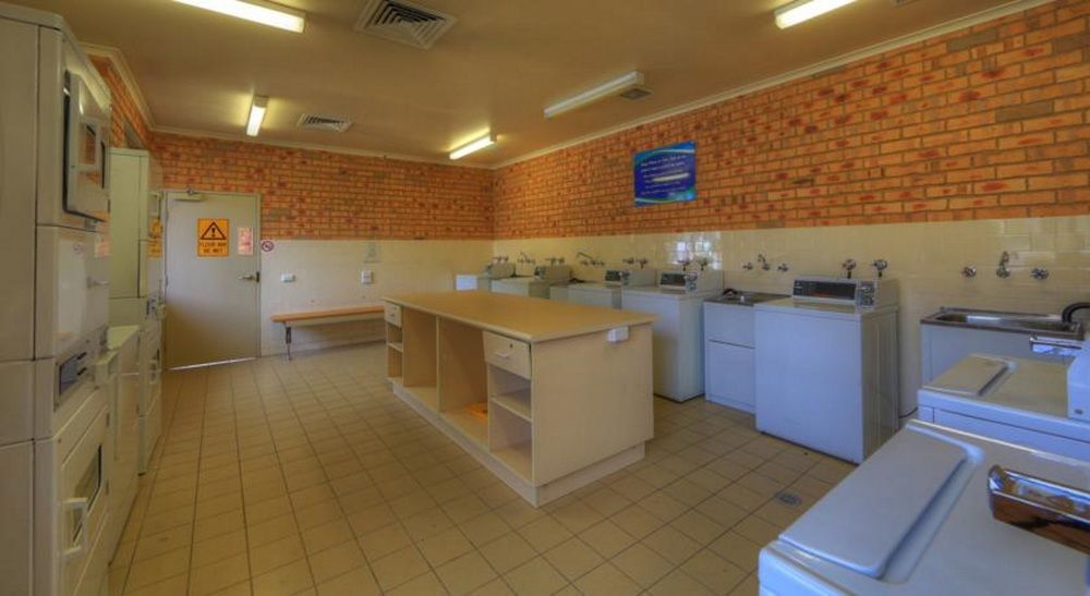 Nrma Jindabyne Holiday Park Bagian luar foto